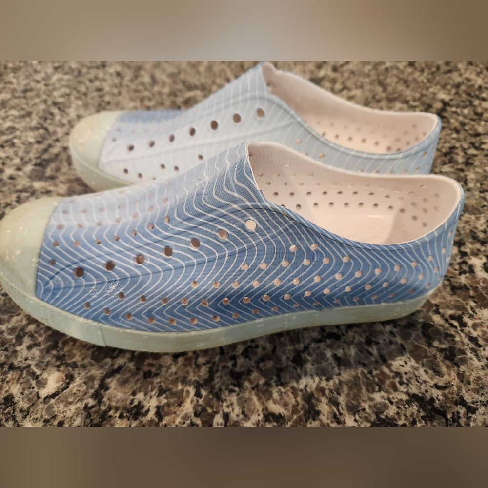 Native Jefferson Bloom Shibori Blue Shoes Size J5